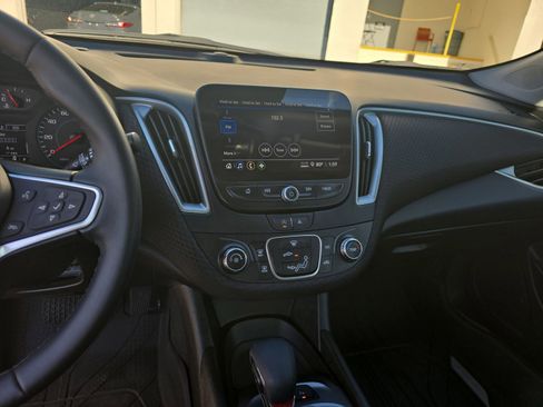 Used 2024 Chevrolet Malibu RS w/ LPO, Floor Liner Package image 22