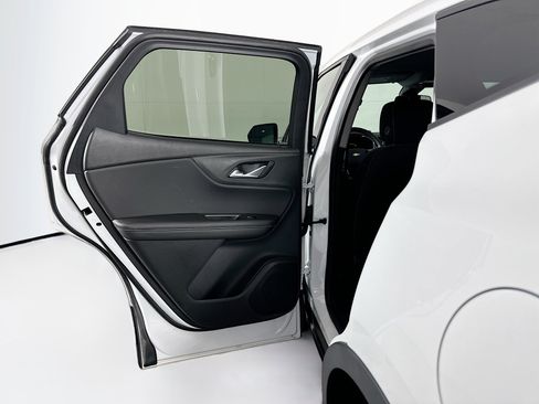 Used 2023 Chevrolet Blazer LT FWD image 24