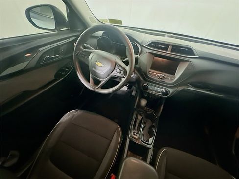 Used 2022 Chevrolet TrailBlazer LT image 9
