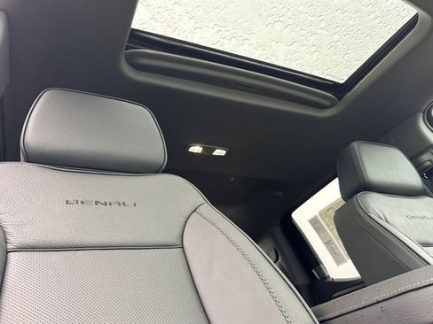 New 2026 GMC Sierra 1500 Denali AWD/4WD image 18