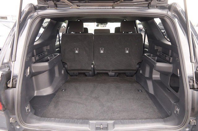 Used 2025 Toyota 4Runner SR5 AWD/4WD image 7