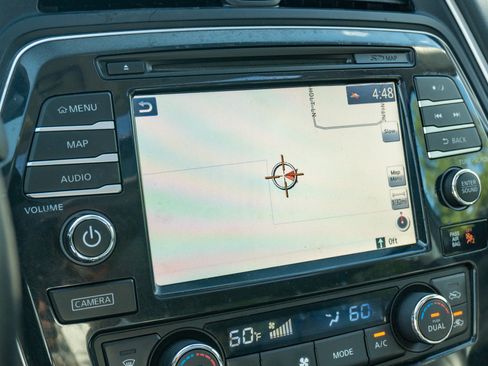 Used 2017 Nissan Maxima Platinum FWD image 24