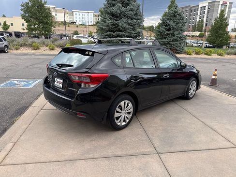 Used 2022 Subaru Impreza 2.0i AWD/4WD image 6