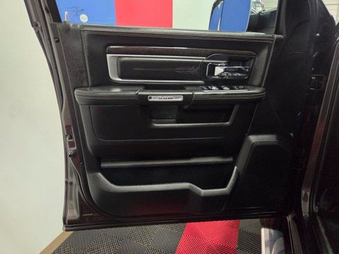 Used 2017 RAM 3500 Laramie Longhorn image 33