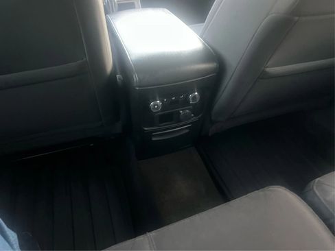 Used 2013 Ford Flex SE image 20