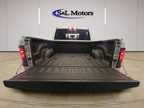 New 2026 RAM 2500 Tradesman AWD/4WD image 30