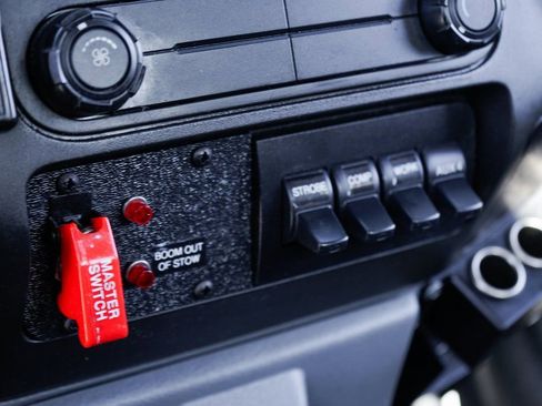 Used 2012 Ford F550 2WD Regular Cab Super Duty w/ PWR Equipment Group image 31