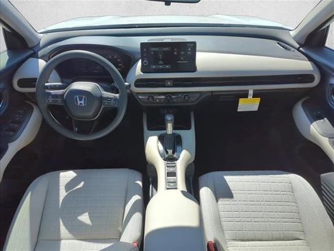 New 2026 Honda HR-V LX image 15