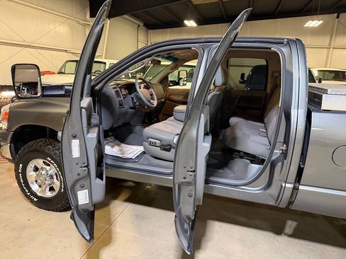 Used 2007 Dodge Ram 3500 Truck SLT w/ Quad Cab Big Horn Value Group AWD/4WD image 38
