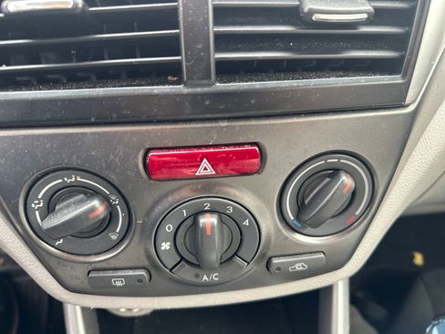 Used 2012 Subaru Forester 2.5X w/ Alloy Wheel Pkg AWD/4WD image 18