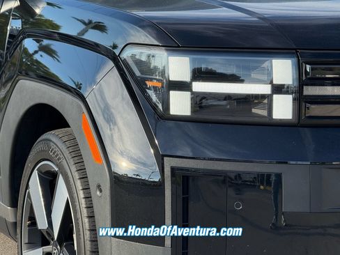 Used 2024 Hyundai Santa Fe Limited FWD image 7