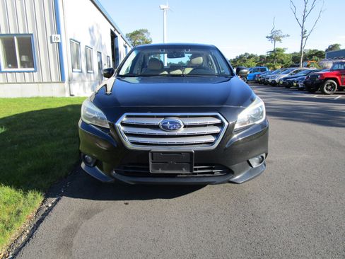 Used 2015 Subaru Legacy 2.5i Limited image 3