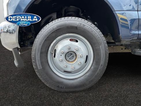 Used 2020 Ford F350 XL w/ Power Equipment Group image 15