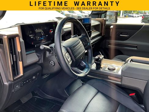 Used 2024 GMC Hummer EV 3X AWD/4WD image 14