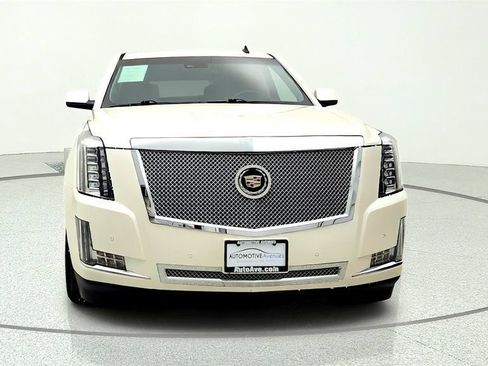 Used 2015 Cadillac Escalade ESV Premium AWD/4WD image 2