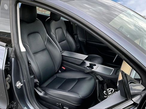 Used 2021 Tesla Model 3 Long Range image 7