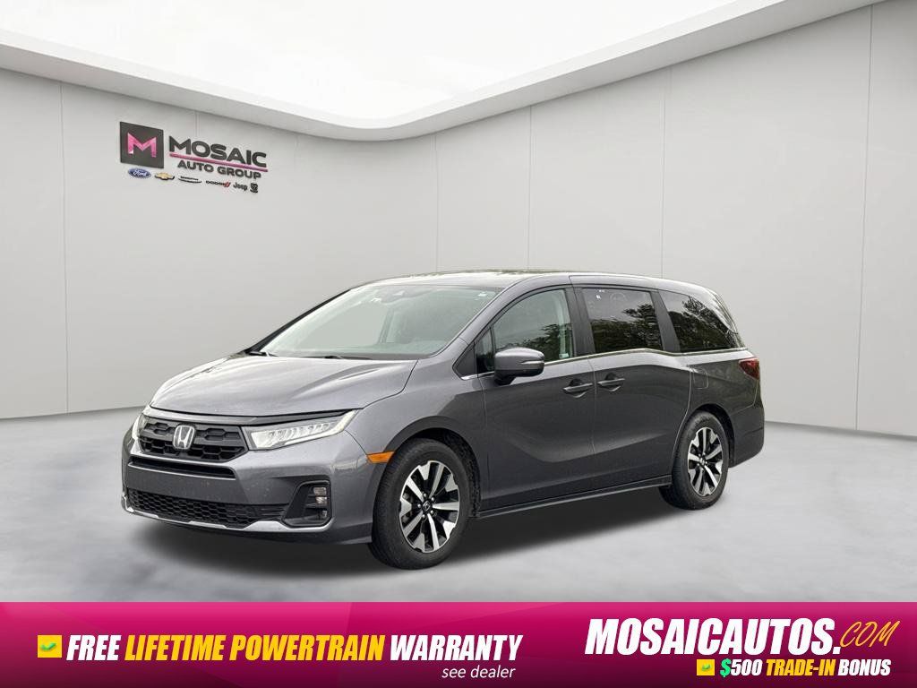 Used 2025 Honda Odyssey EX-L image 3