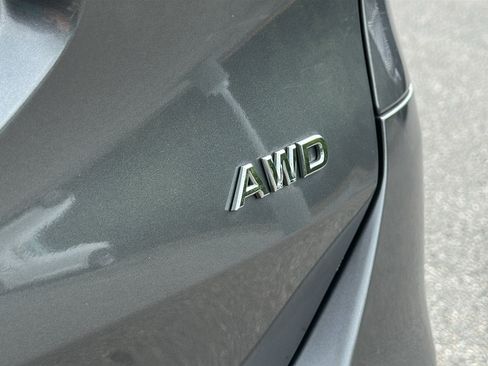 Used 2016 Nissan Rogue S AWD/4WD image 10