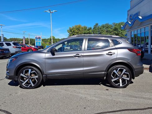 Used 2020 Nissan Rogue Sport SL w/ Premium Package image 7