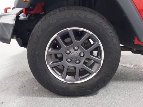 Certified 2018 Jeep Wrangler Unlimited Sport S image 21