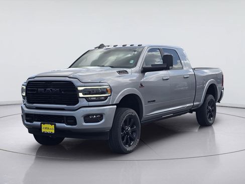 Used 2022 RAM 3500 Laramie AWD/4WD image 1