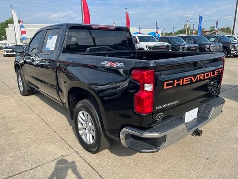 Used 2023 Chevrolet Silverado 1500 LT AWD/4WD image 6