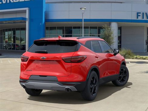 New 2025 Chevrolet Blazer LT w/ Midnight/Sport Edition image 4