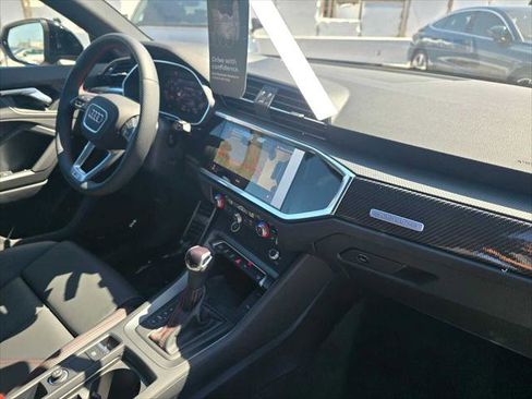 New 2025 Audi Q3 2.0T Premium Plus image 12