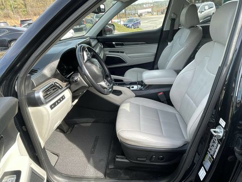 Used 2020 Kia Telluride EX image 19