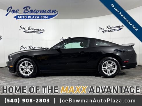 Used 2014 Ford Mustang Coupe RWD image 1
