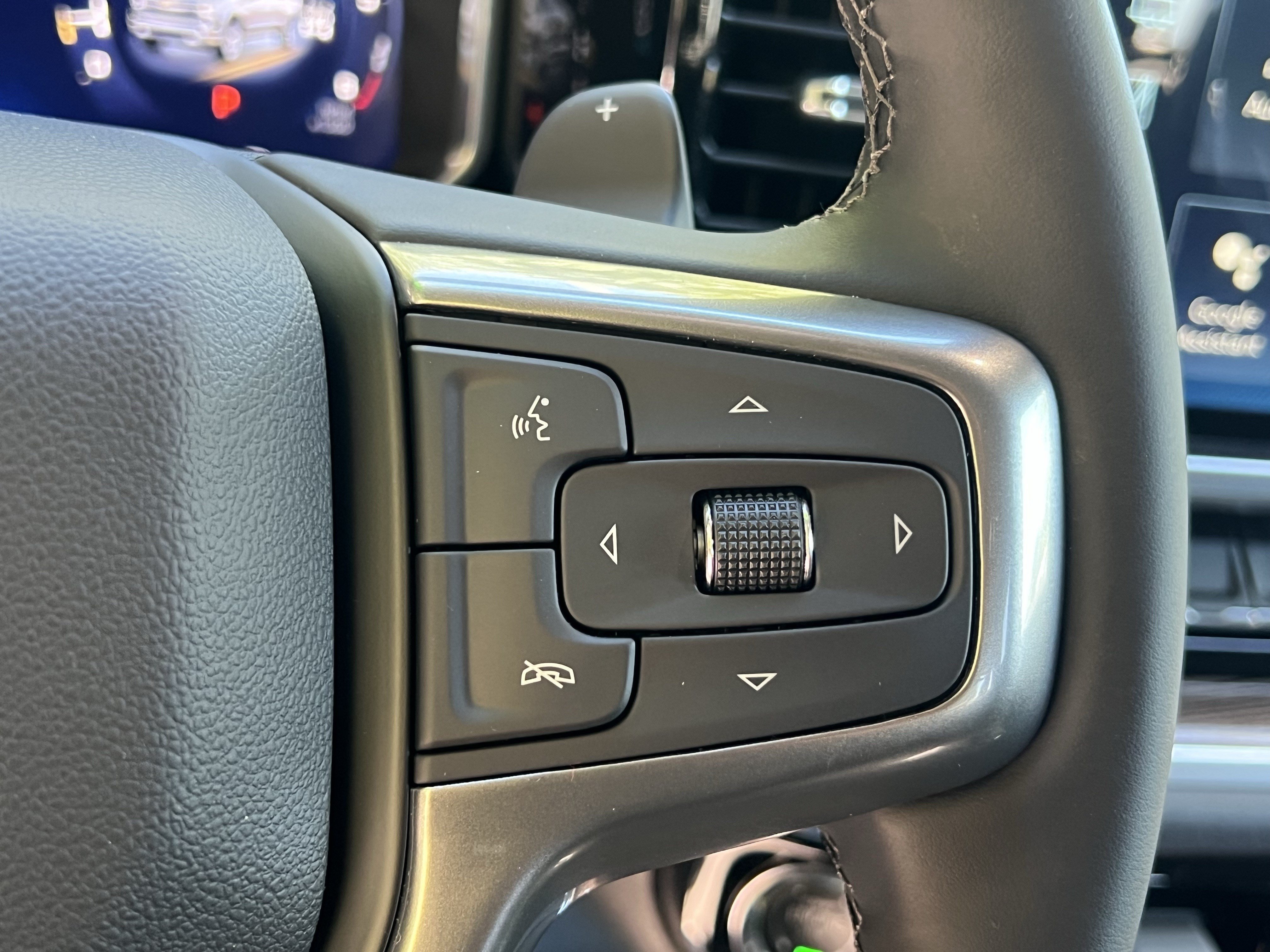 New 2026 Chevrolet Silverado 1500 RST w/ Convenience Package II AWD/4WD image 46