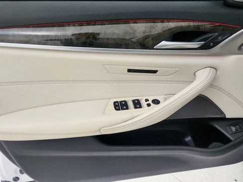Used 2021 BMW 540i w/ Executive Package RWD image 49