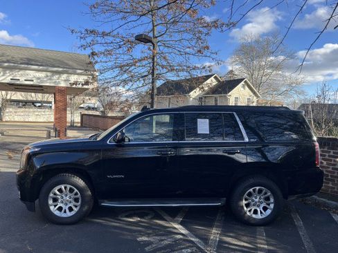 Used 2019 GMC Yukon SLT image 7