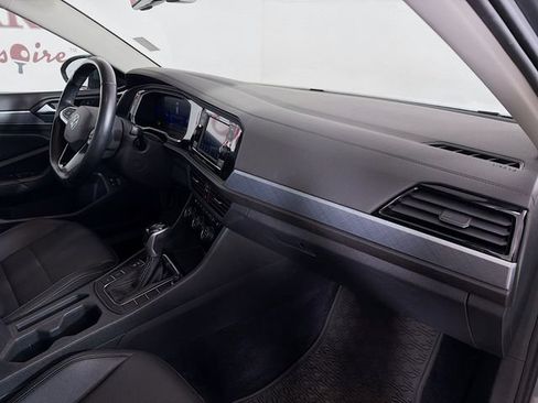 Used 2022 Volkswagen Jetta SE FWD image 32