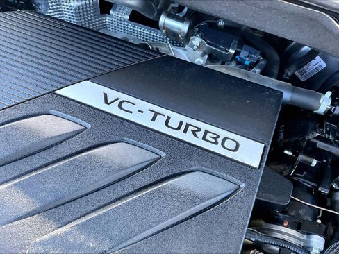 Used 2024 Nissan Rogue SV image 31