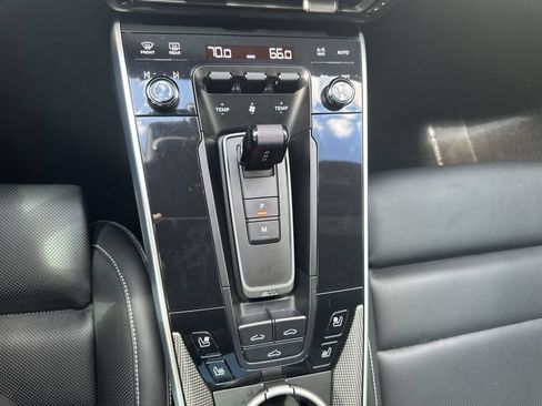 Certified 2022 Porsche 911 Turbo S AWD/4WD image 18