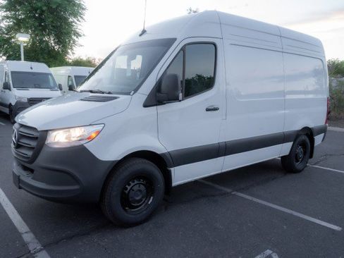 New 2025 Mercedes-Benz Sprinter 2500 image 1