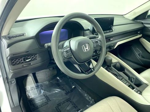 Certified 2024 Honda Accord EX image 24
