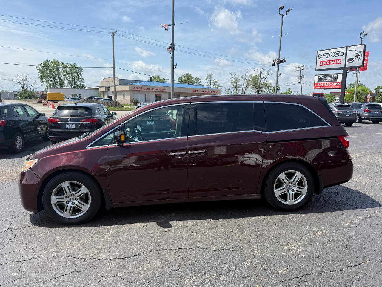 Used 2012 Honda Odyssey Touring image 4