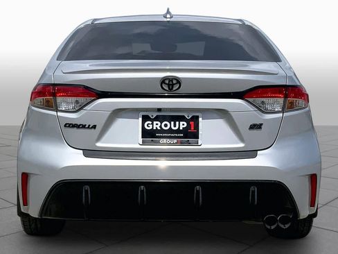 Used 2024 Toyota Corolla SE FWD image 5