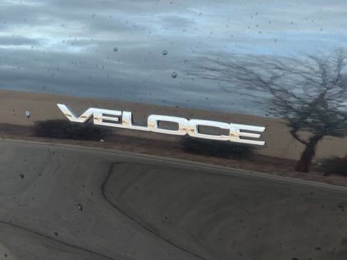 Used 2022 Alfa Romeo Giulia Veloce image 11