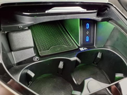 Used 2023 Mercedes-Benz SL 43 AMG w/ Driver Assistance Package image 23