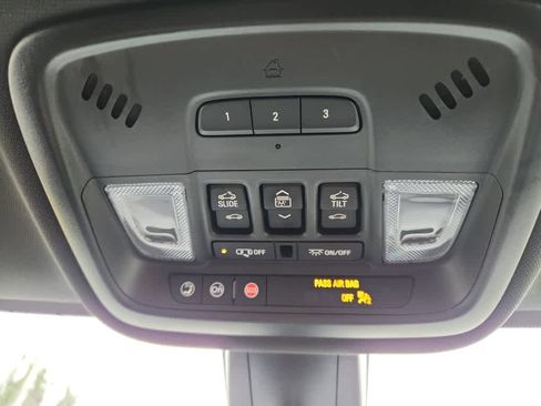 Used 2023 Chevrolet Traverse Premier w/ LPO, Floor Liner Package image 19