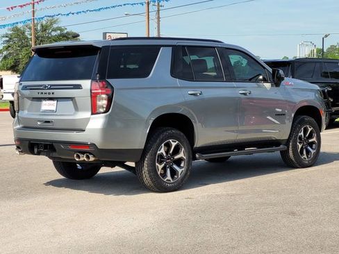 Used 2024 Chevrolet Tahoe Z71 w/ Z71 Off-Road Package AWD/4WD image 5