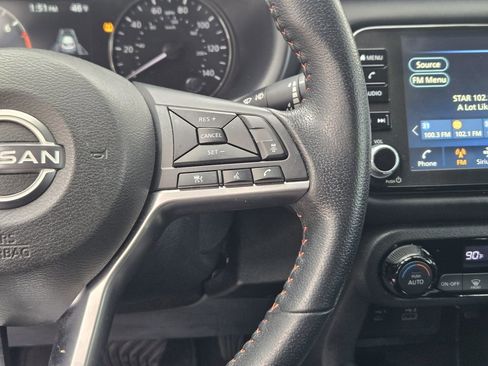 Used 2022 Nissan Kicks SR w/ Interior Electronics Package image 28