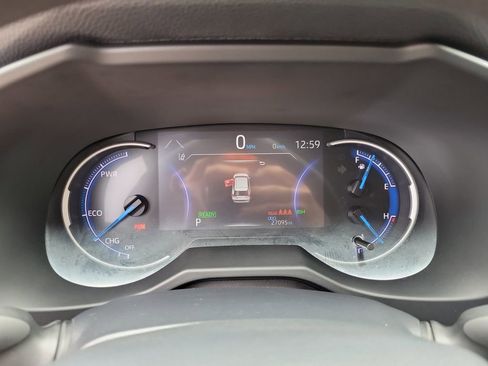 Used 2024 Toyota RAV4 AWD Hybrid image 22