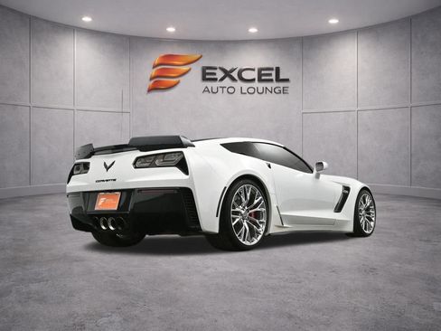 Used 2016 Chevrolet Corvette Z06 w/ 2LZ Preferred Equipment Group RWD image 43