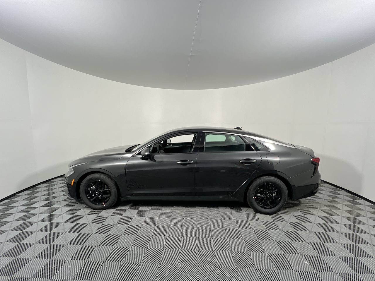 New 2026 Kia K5 LXS FWD image 7