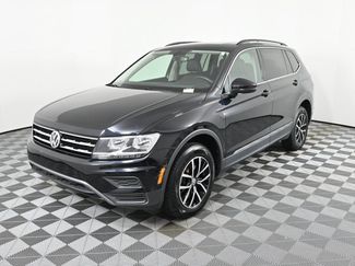Certified 2021 Volkswagen Tiguan SE w/ Panoramic Sunroof Package video 2