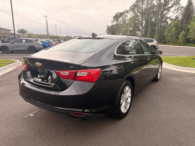 Used 2025 Chevrolet Malibu LT FWD image 12